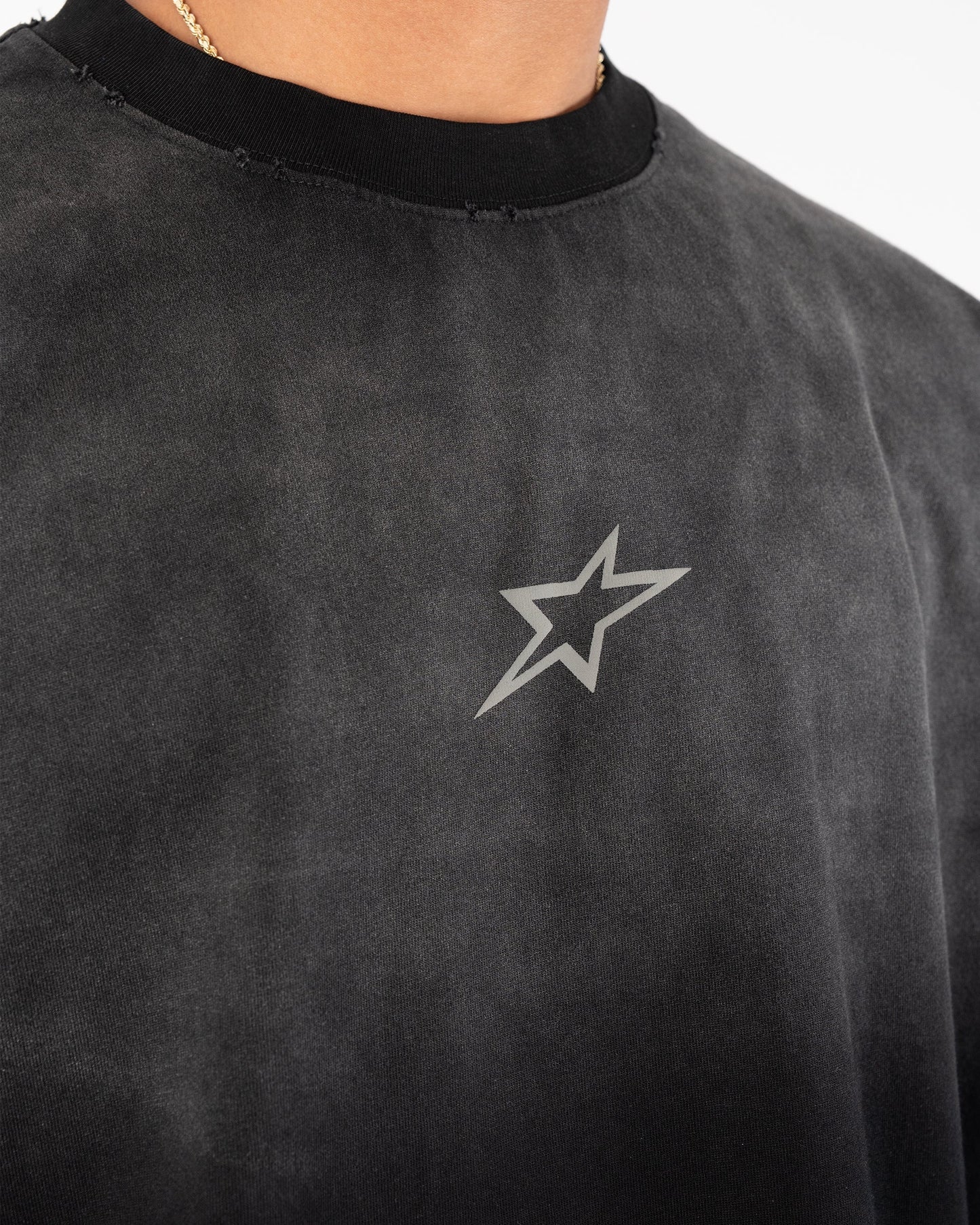 08 LOGO STAR TEE - BLACK