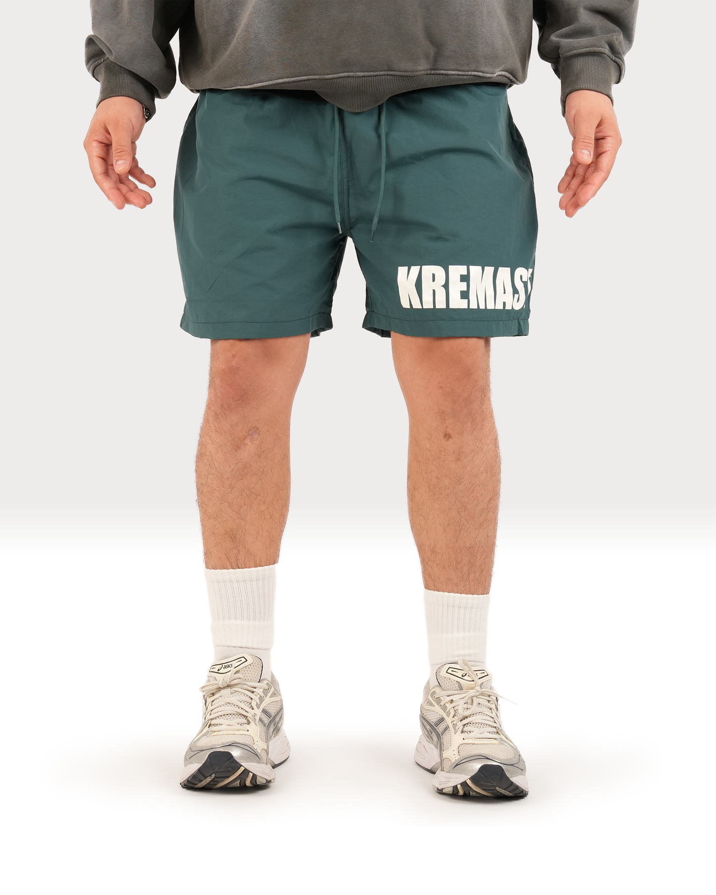 AROUND SHORTS - GREEN