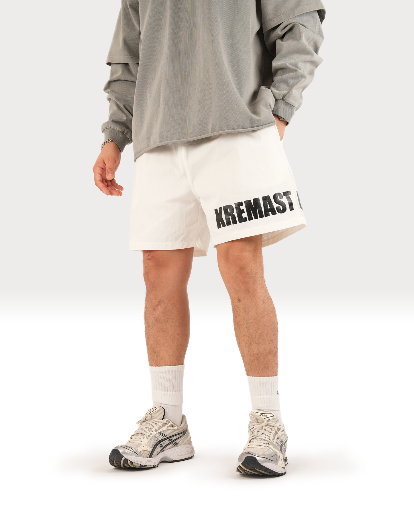 AROUND SHORTS - WHITE