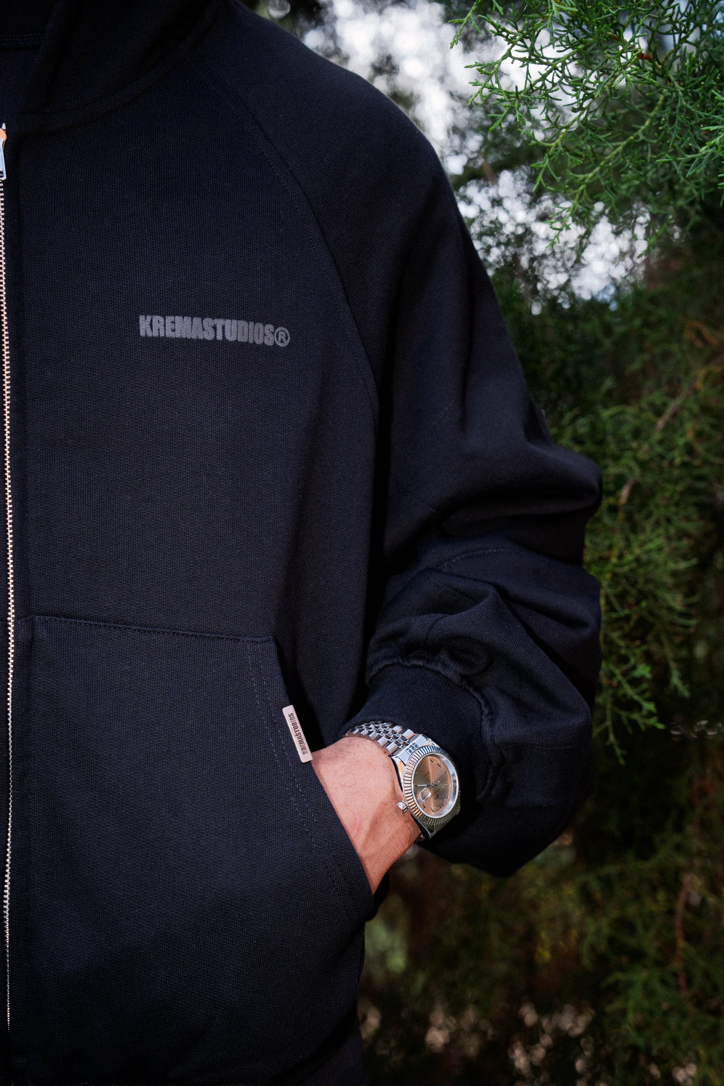 BATWING OVERSIZED HOODIE