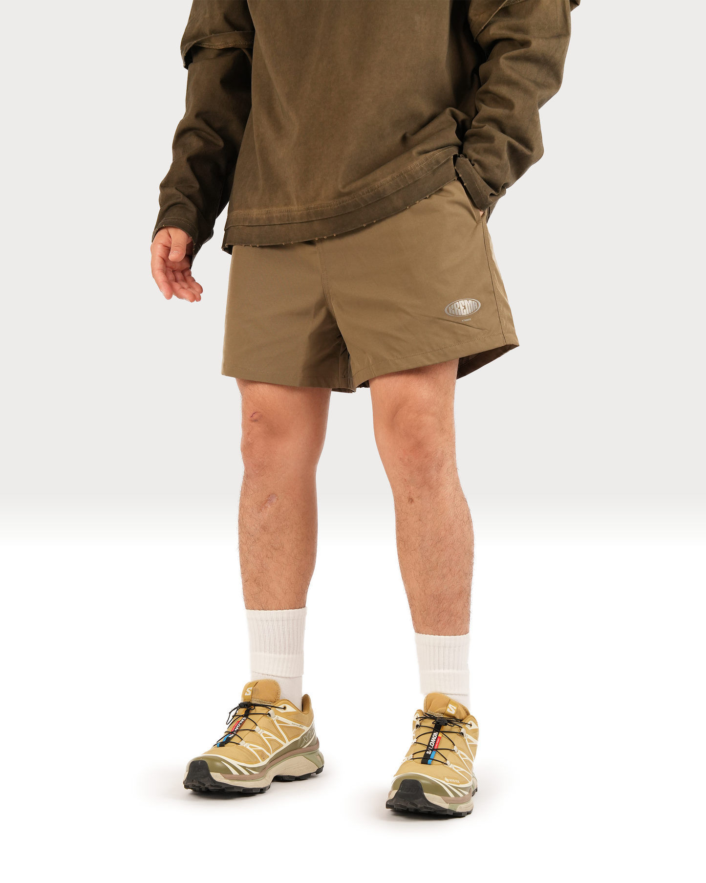 LOGO SHORTS - DARK OLIVE