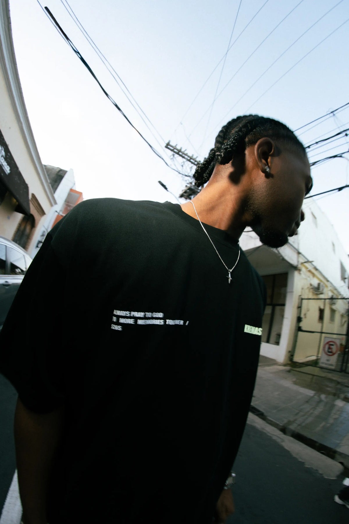 MEMORIES - BLACK