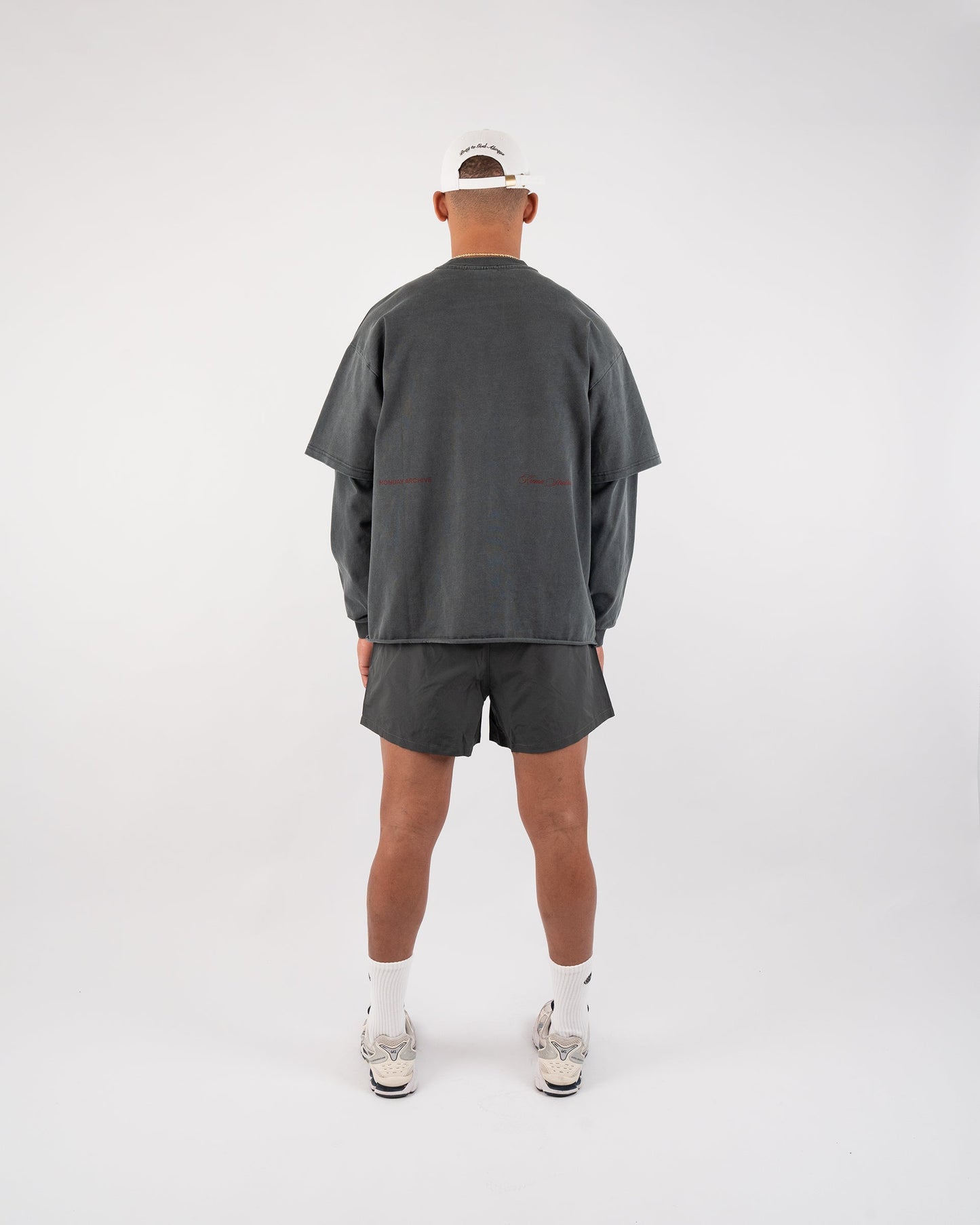 MONDAY ARCHIVE - DARK GREY