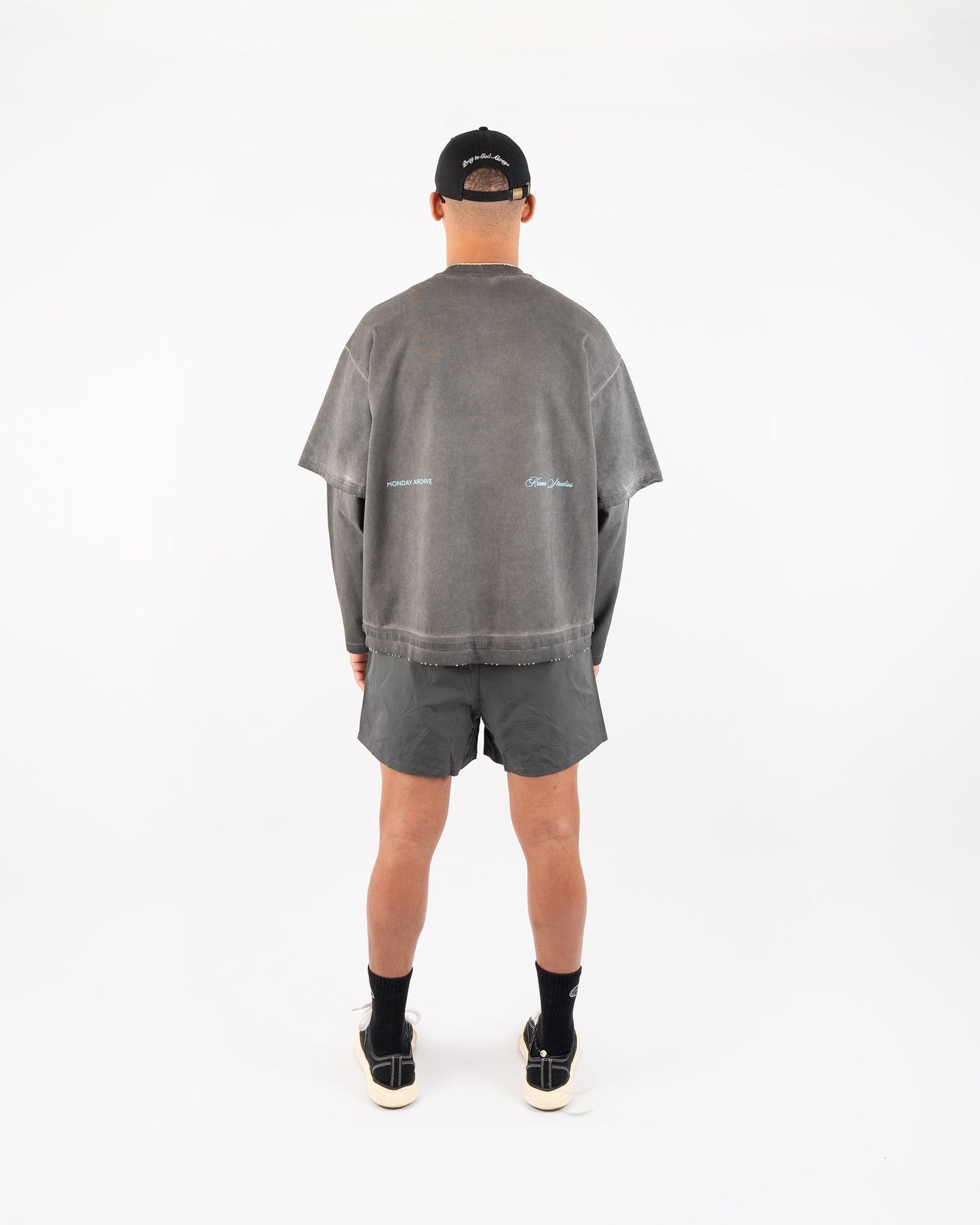 MONDAY ARCHIVE WASHED - GREY
