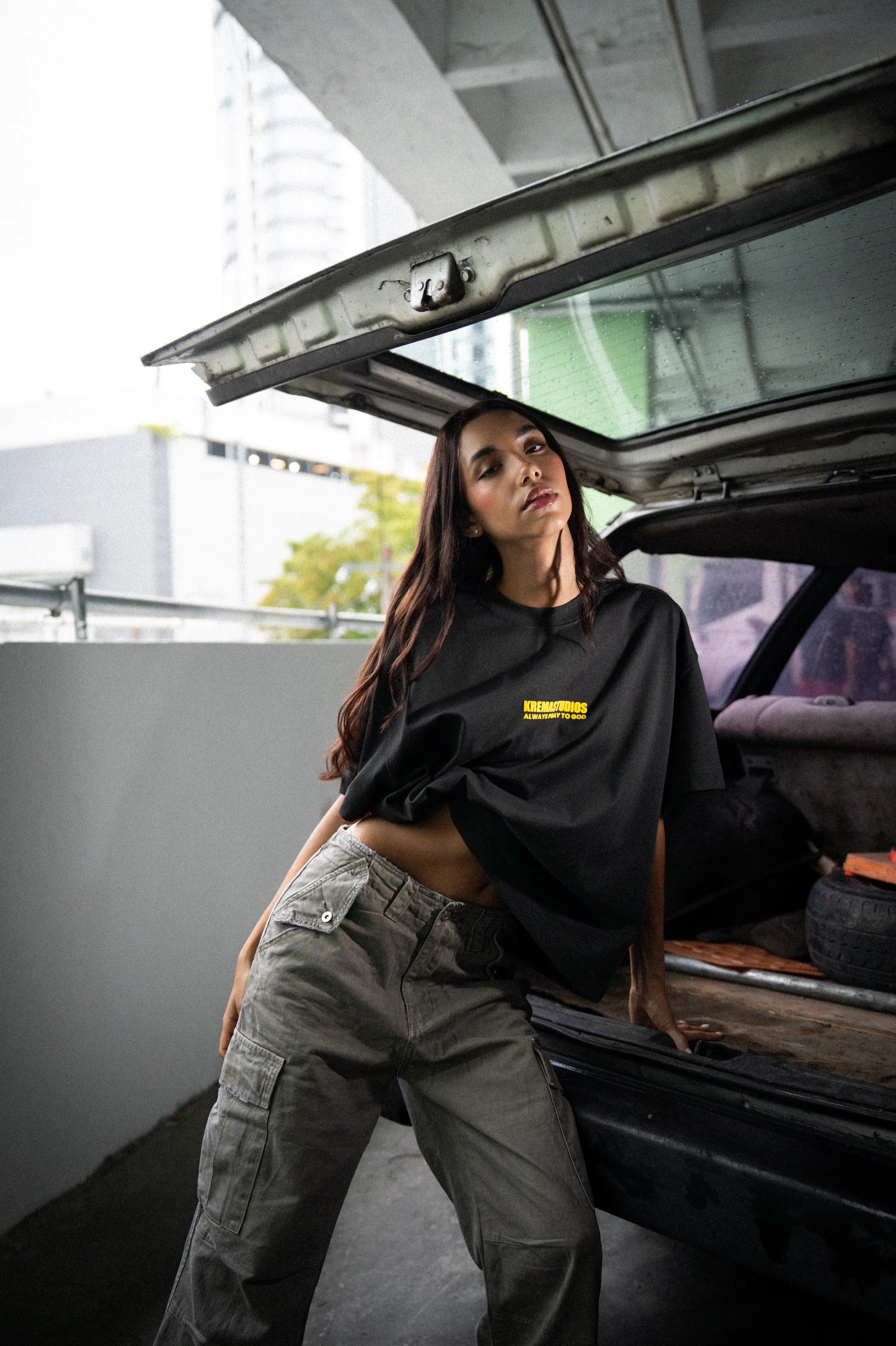 PRAY TEE - BLACK/YELLOW