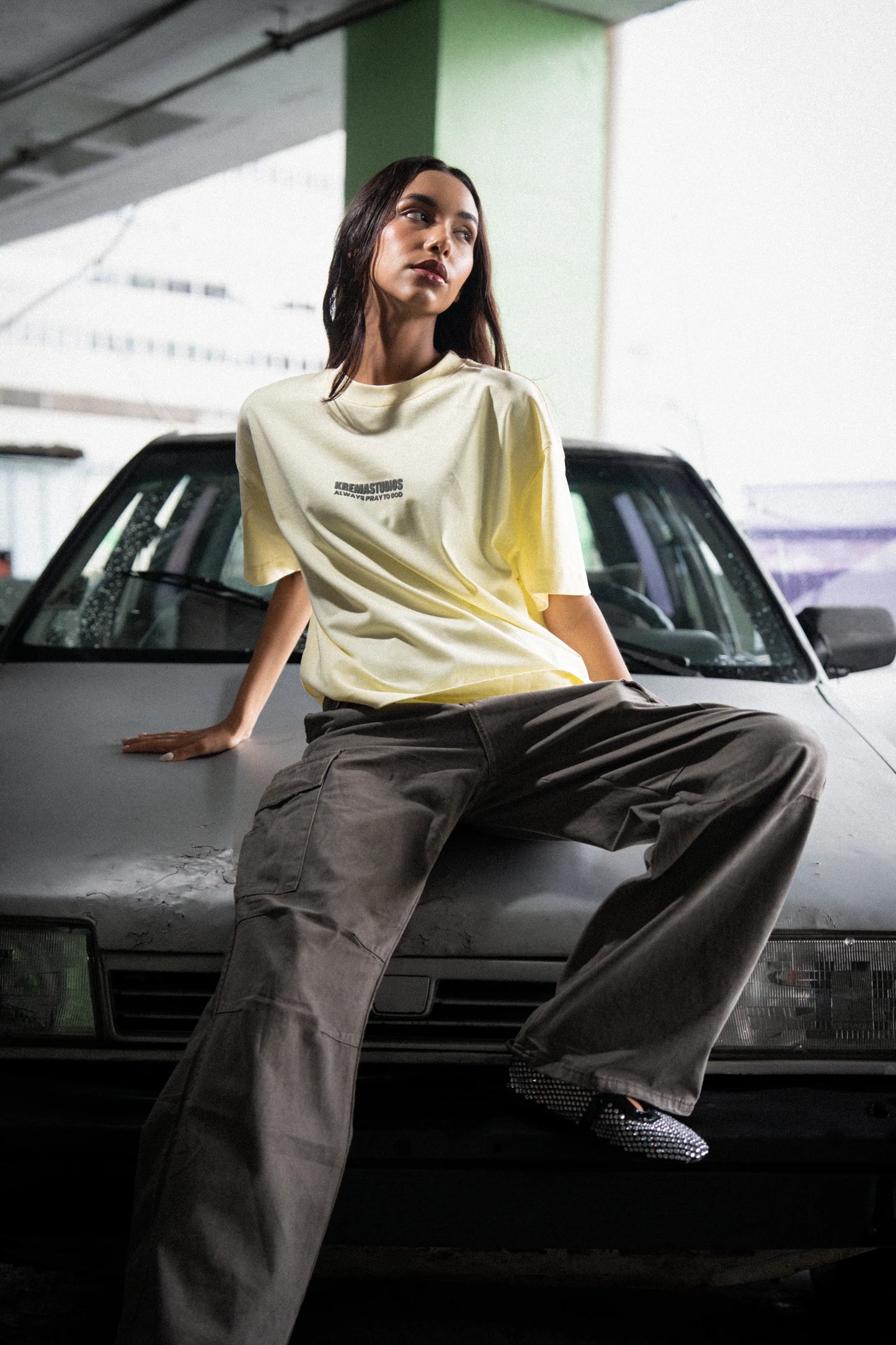 PRAY TEE - YELLOW/DARK GREY