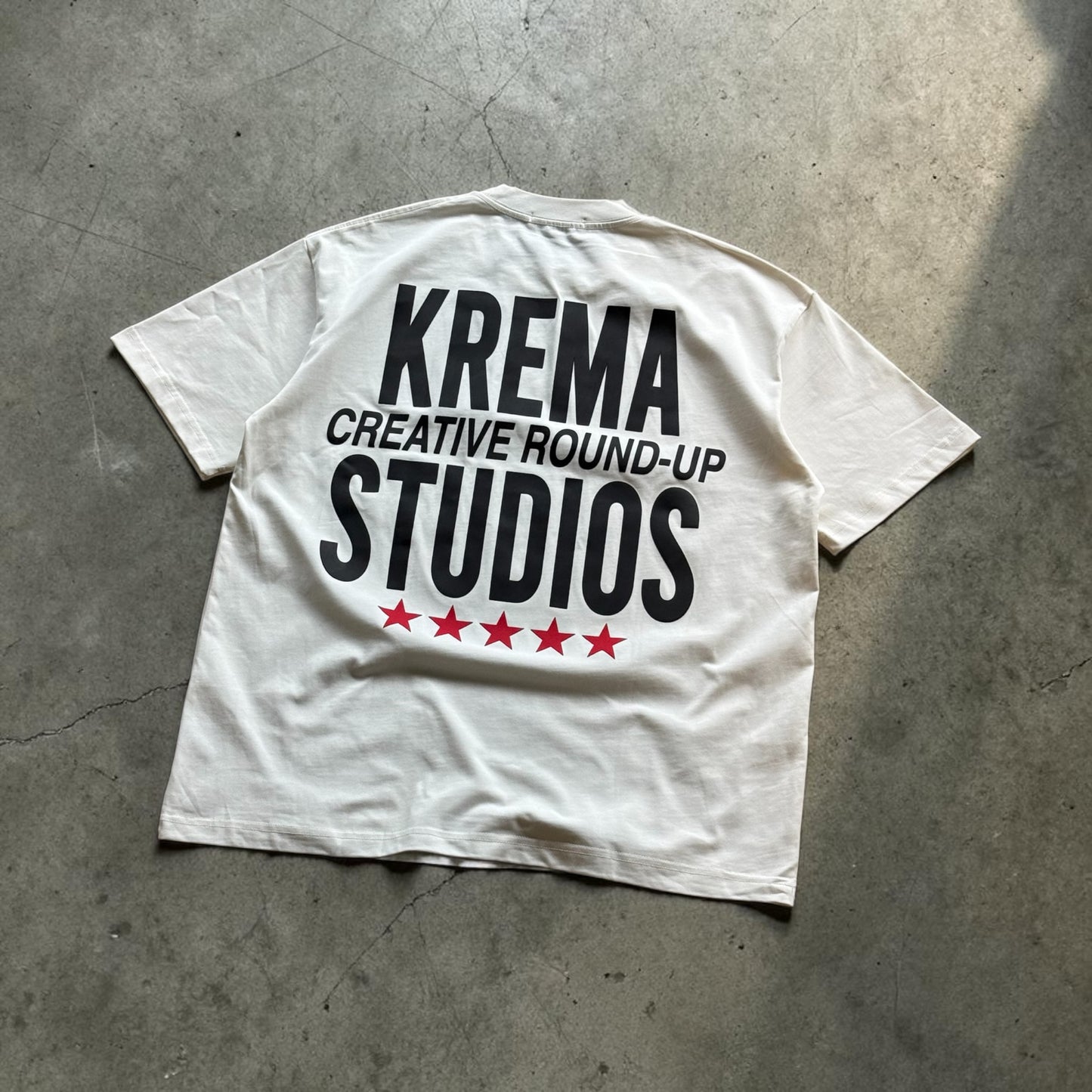 ROUND UP TEE - WHITE/BLACK